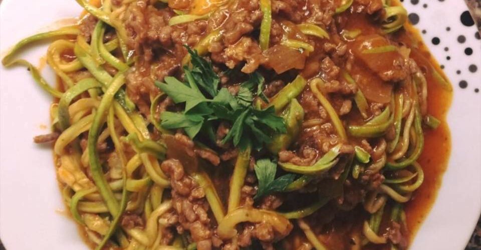 Low Carb Zucchini Zoodeln Bolognese