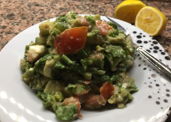 Low Carb Tunfisch Avocado Salat