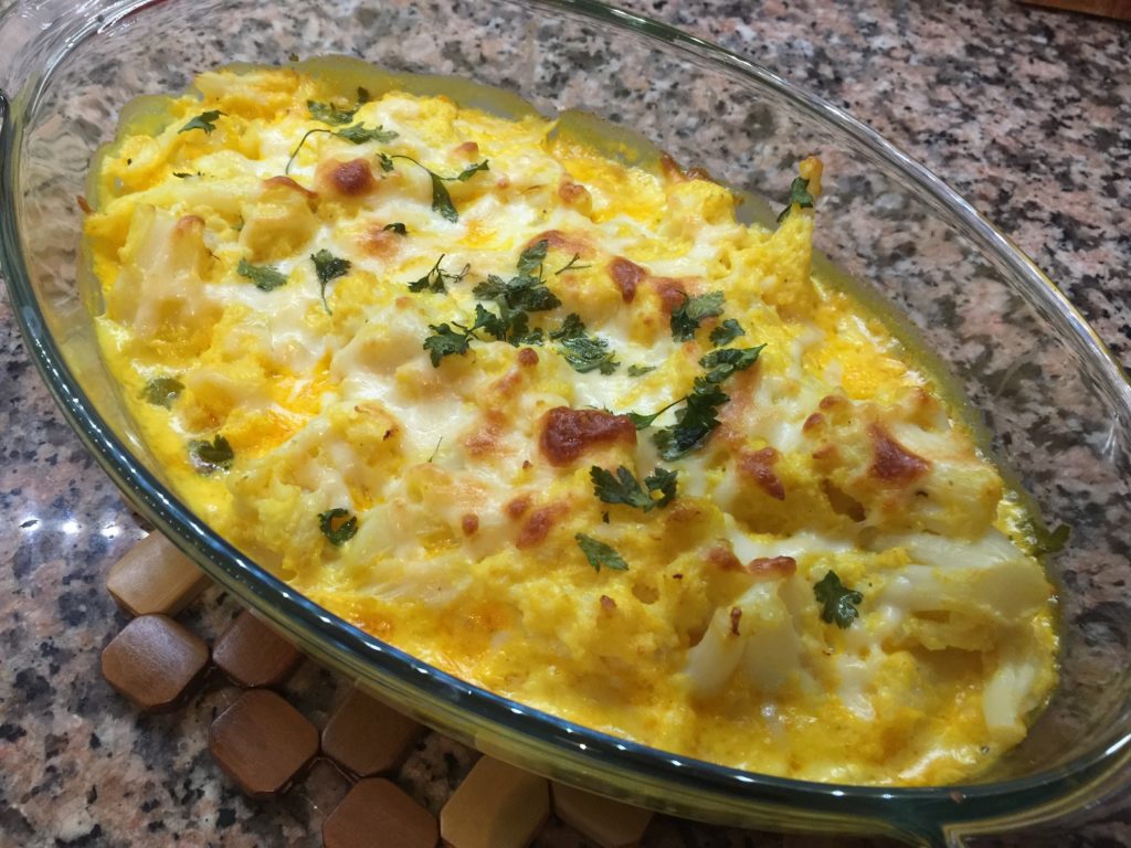 Überbackener Blumenkohl - „Blum and Cheese“ - Lowcarbies