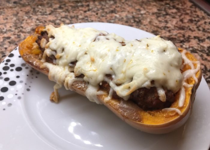 Low Carb gefüllter Butternut Kürbis